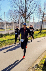 2025-11-30 Winterrun Graz Rentiere - ec7e3fd2-0104-4053-a600-03bd7d59ed3d